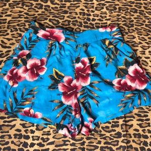 Flower shorts